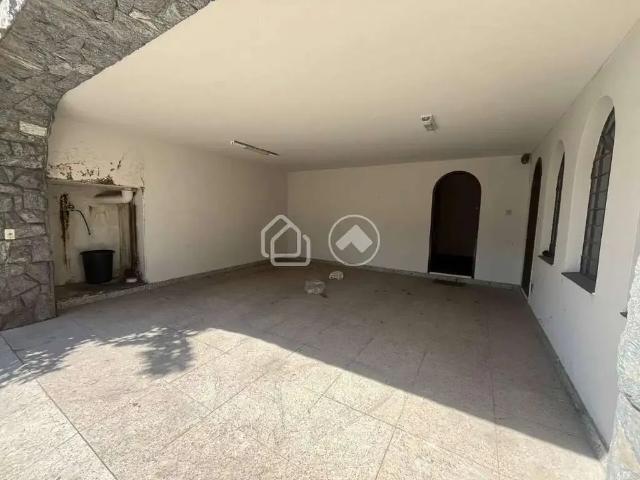Casa / Sobrado para Locação em Belo Horizonte/MG Mangabeiras 4 Quartos