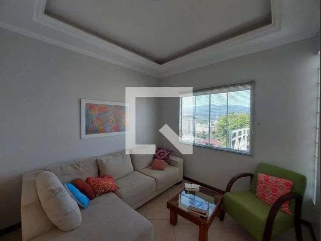 Casa / Sobrado para Locação em Belo Horizonte/MG Mangabeiras 3 Quartos