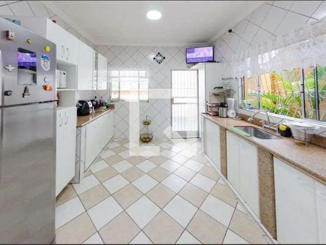 Casa / Sobrado para Locação em Belo Horizonte/MG Marajó 4 Quartos
