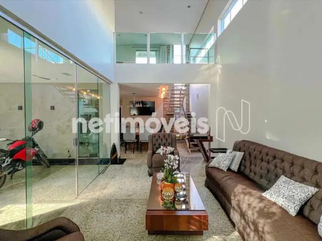 Casa / Sobrado para Locação em Belo Horizonte/MG Nova Granada 4 Quartos