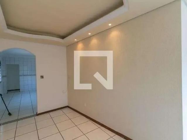 Casa / Sobrado para Locação em Belo Horizonte/MG Novo Glória 3 Quartos