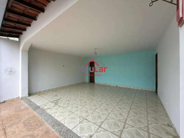 Casa / Sobrado para Locação em Belo Horizonte/MG Ouro Preto 4 Quartos