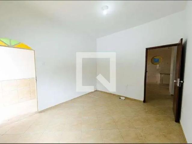 Casa / Sobrado para Locação em Belo Horizonte/MG Padre Eustáquio 3 Quartos