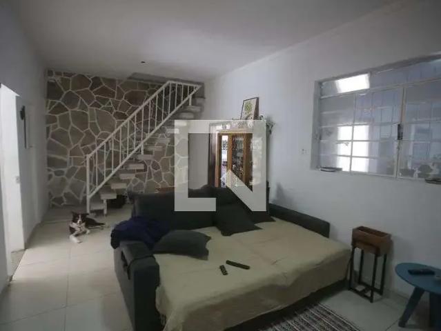 Casa / Sobrado para Locação em Belo Horizonte/MG Padre Eustáquio 4 Quartos