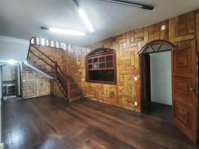 Casa / Sobrado para Locação em Belo Horizonte/MG Monsenhor Messias 6 Quartos
