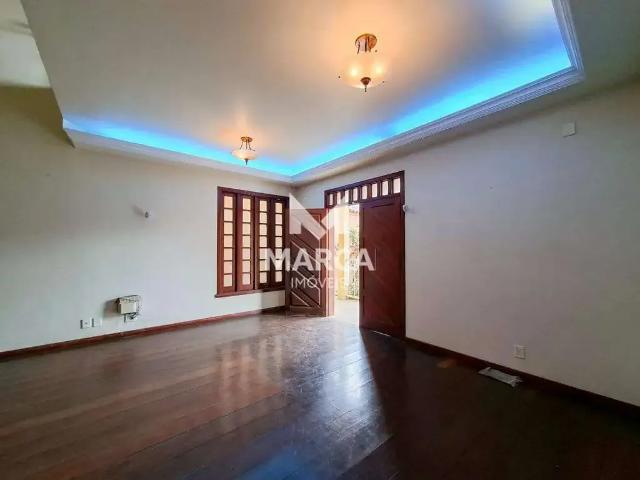 Casa / Sobrado para Locação em Belo Horizonte/MG Palmares 6 Quartos