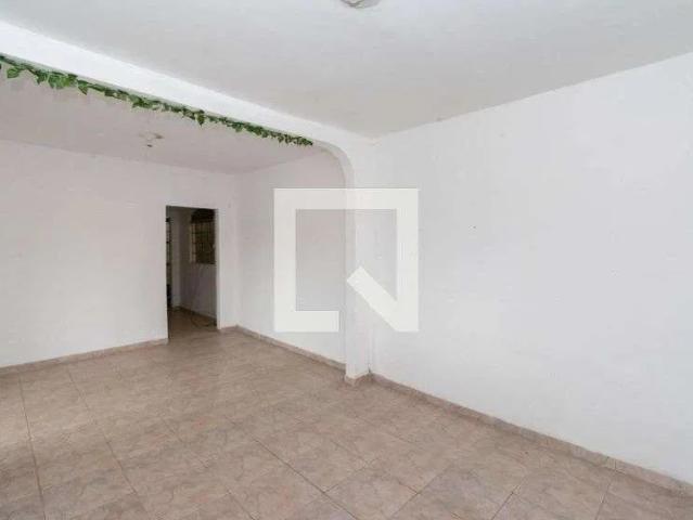 Casa / Sobrado para Locação em Belo Horizonte/MG Pindorama 2 Quartos