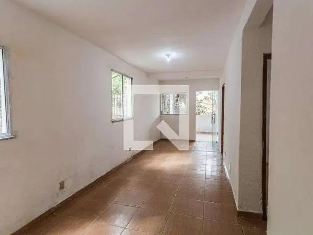 Casa / Sobrado para Locação em Belo Horizonte/MG Pirajá 2 Quartos