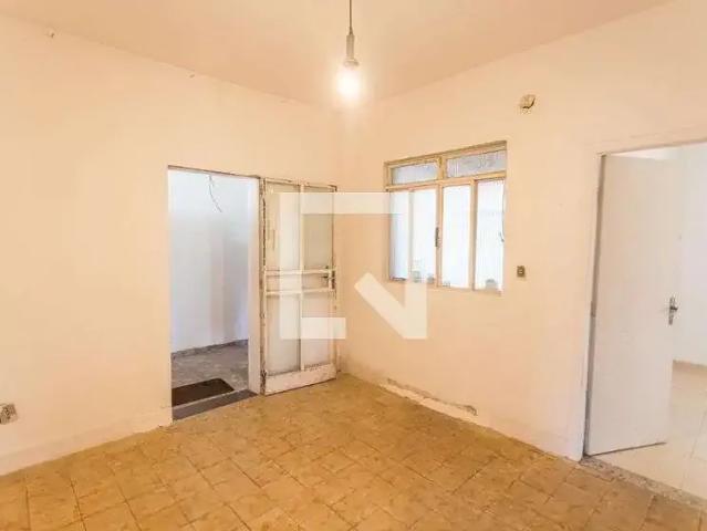 Casa / Sobrado para Locação em Belo Horizonte/MG Pompéia 3 Quartos