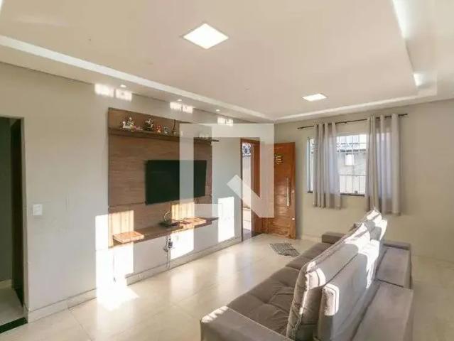 Casa / Sobrado para Locação em Belo Horizonte/MG Planalto 3 Quartos