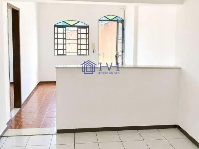 Casa / Sobrado para Locação em Belo Horizonte/MG Renascença 2 Quartos