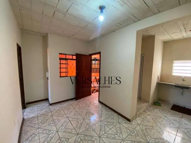 Casa / Sobrado para Locação em Belo Horizonte/MG Renascença 2 Quartos