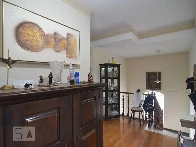 Casa / Sobrado para Locação em Belo Horizonte/MG São Bento 7 Quartos