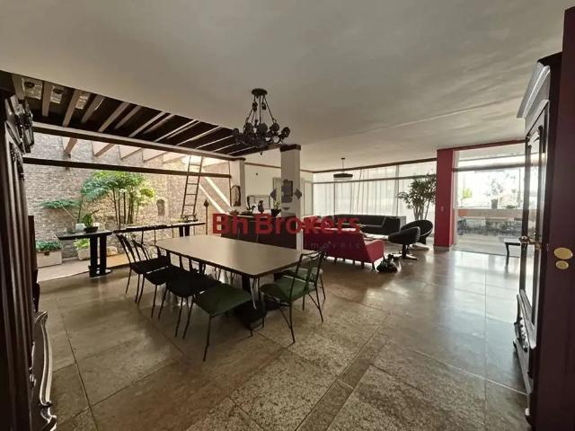 Casa / Sobrado para Locação em Belo Horizonte/MG São Bento 4 Quartos