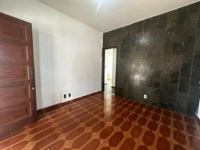 Casa / Sobrado para Locação em Belo Horizonte/MG São Geraldo 2 Quartos