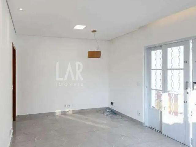 Casa / Sobrado para Locação em Belo Horizonte/MG São João Batista 2 Quartos