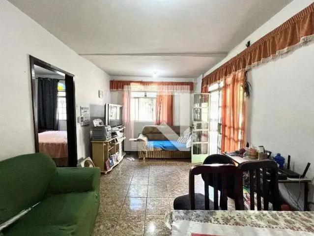 Casa / Sobrado para Locação em Belo Horizonte/MG São João Batista 3 Quartos