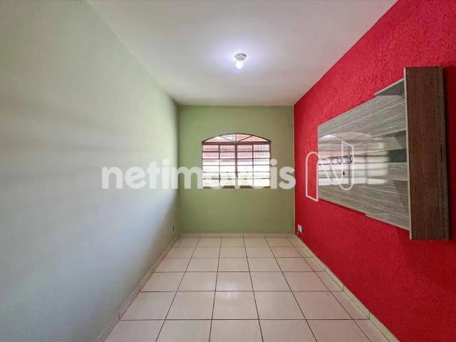 Casa / Sobrado para Locação em Belo Horizonte/MG São João Batista 5 Quartos