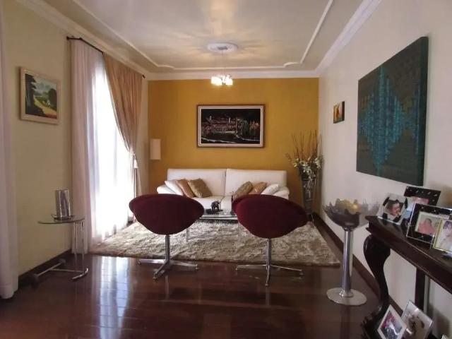 Casa / Sobrado para Locação em Belo Horizonte/MG São Luiz 4 Quartos