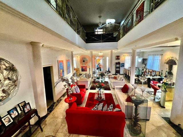 Casa / Sobrado para Locação em Belo Horizonte/MG São Luiz 6 Quartos