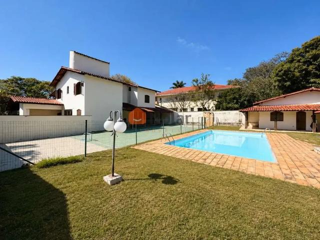Casa / Sobrado para Locação em Belo Horizonte/MG São Luiz 7 Quartos