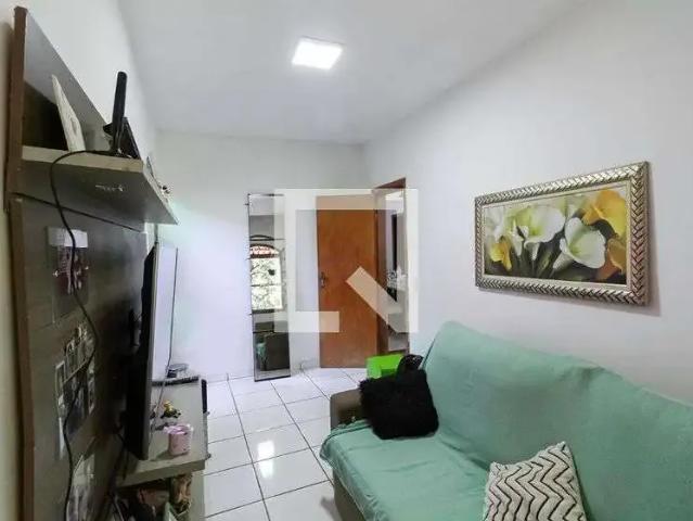 Casa / Sobrado para Locação em Belo Horizonte/MG São Tomáz 2 Quartos