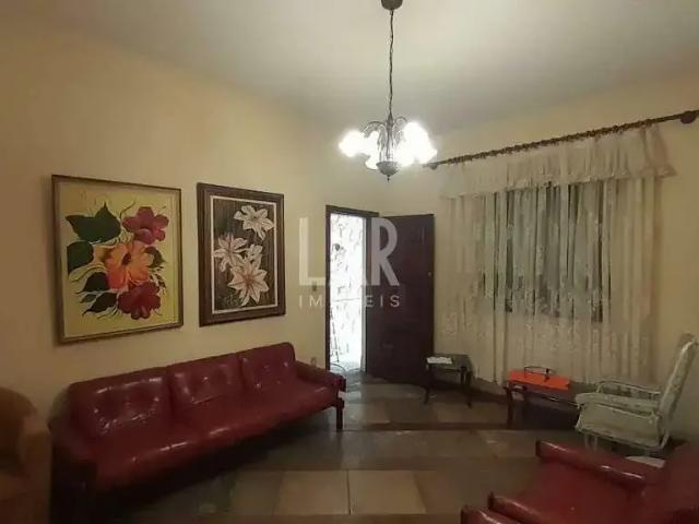 Casa / Sobrado para Locação em Belo Horizonte/MG Santa Tereza 5 Quartos