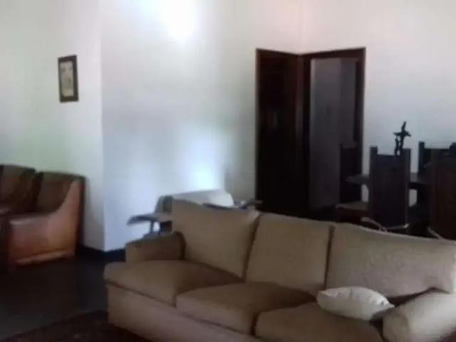 Casa / Sobrado para Locação em Belo Horizonte/MG Santa Amélia 5 Quartos