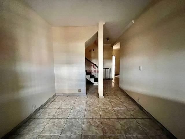 Casa / Sobrado para Locação em Belo Horizonte/MG Santa Branca 3 Quartos