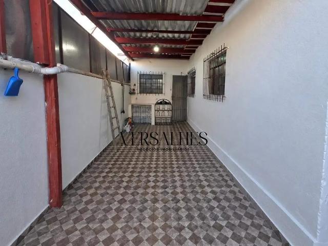Casa / Sobrado para Locação em Belo Horizonte/MG Santa Cruz 2 Quartos