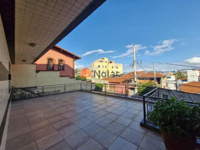Casa / Sobrado para Locação em Belo Horizonte/MG Santa Cruz 5 Quartos