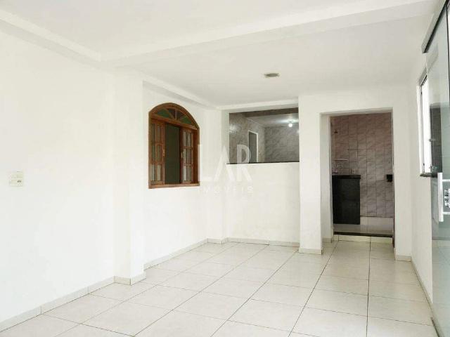 Casa / Sobrado para Locação em Belo Horizonte/MG Santa Efigênia 5 Quartos