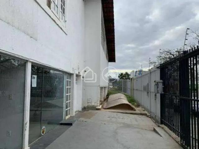Casa / Sobrado para Locação em Belo Horizonte/MG Santa Lúcia 4 Quartos