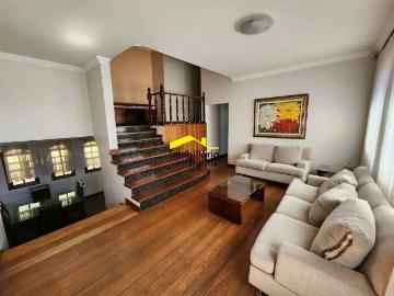 Casa / Sobrado para Locação em Belo Horizonte/MG Santa Lúcia 5 Quartos