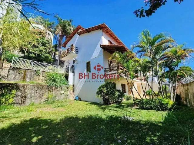 Casa / Sobrado para Locação em Belo Horizonte/MG Santa Lúcia 5 Quartos
