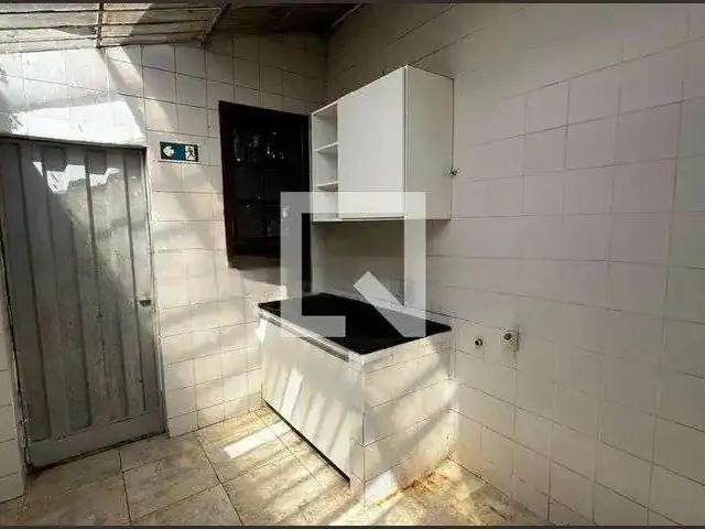 Casa / Sobrado para Locação em Belo Horizonte/MG Santa Lúcia 3 Quartos