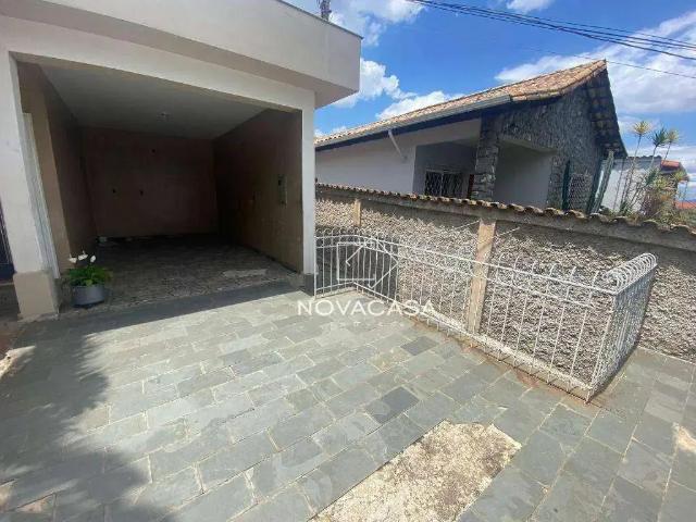 Casa / Sobrado para Locação em Belo Horizonte/MG Santa Mônica 2 Quartos