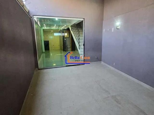 Casa / Sobrado para Locação em Belo Horizonte/MG Santa Mônica 2 Quartos