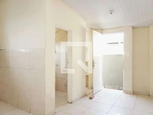 Casa / Sobrado para Locação em Belo Horizonte/MG Santo André 1 Quartos