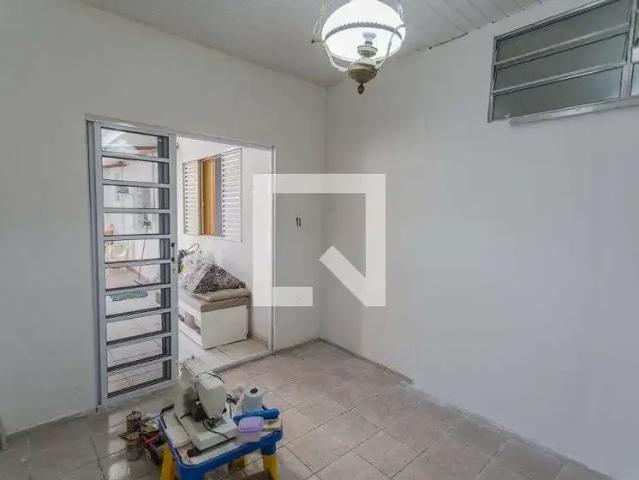 Casa / Sobrado para Locação em Belo Horizonte/MG Sagrada Família 3 Quartos