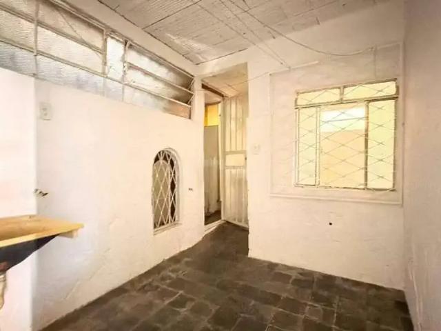 Casa / Sobrado para Locação em Belo Horizonte/MG Sagrada Família 2 Quartos