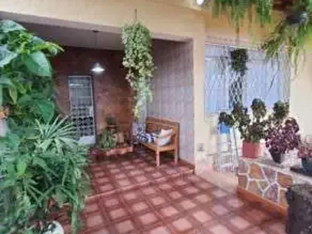 Casa / Sobrado para Locação em Belo Horizonte/MG Sagrada Família 4 Quartos