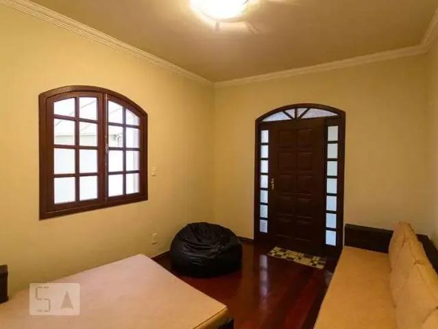Casa / Sobrado para Locação em Belo Horizonte/MG Sagrada Família 5 Quartos