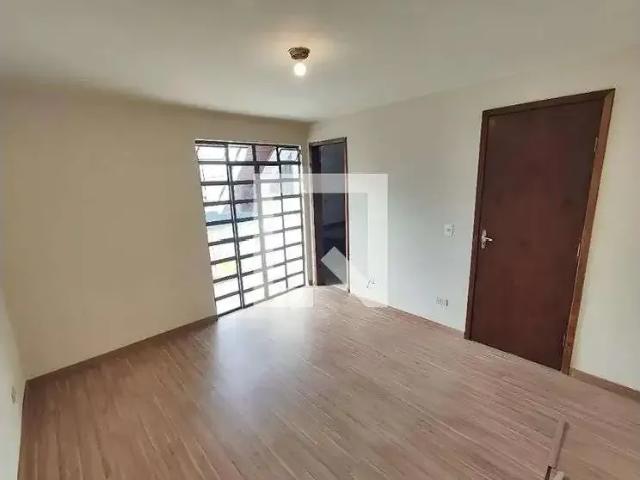 Casa / Sobrado para Locação em Belo Horizonte/MG Saudade 2 Quartos