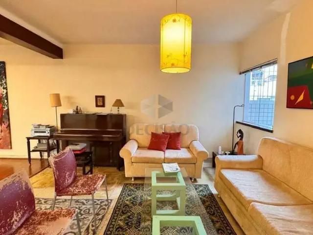 Casa / Sobrado para Locação em Belo Horizonte/MG Serra 5 Quartos