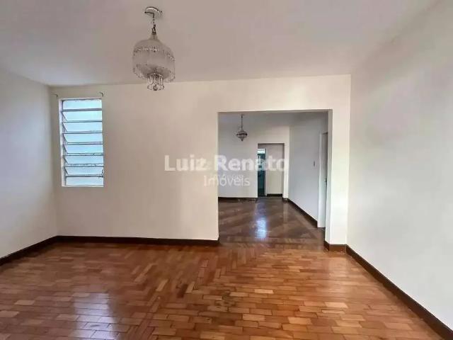 Casa / Sobrado para Locação em Belo Horizonte/MG Serra 3 Quartos