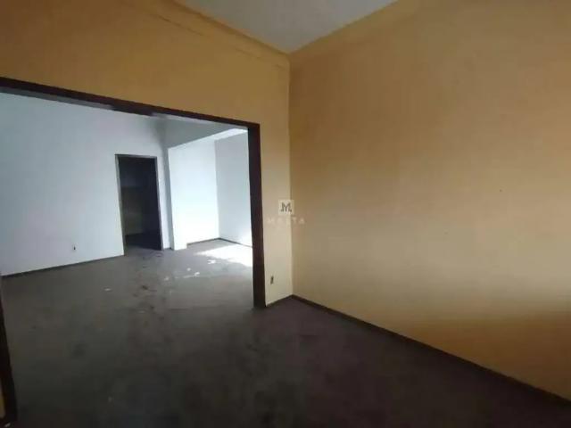 Casa / Sobrado para Locação em Belo Horizonte/MG Serra 3 Quartos