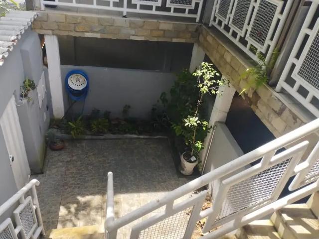 Casa / Sobrado para Locação em Belo Horizonte/MG Serrano 3 Quartos