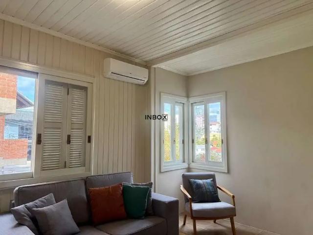 Casa / Sobrado para Locação em Bento Gonçalves/RS Centro 3 Quartos