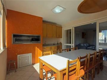 Casa / Sobrado para Locação em Bento Gonçalves/RS Universitário 3 Quartos